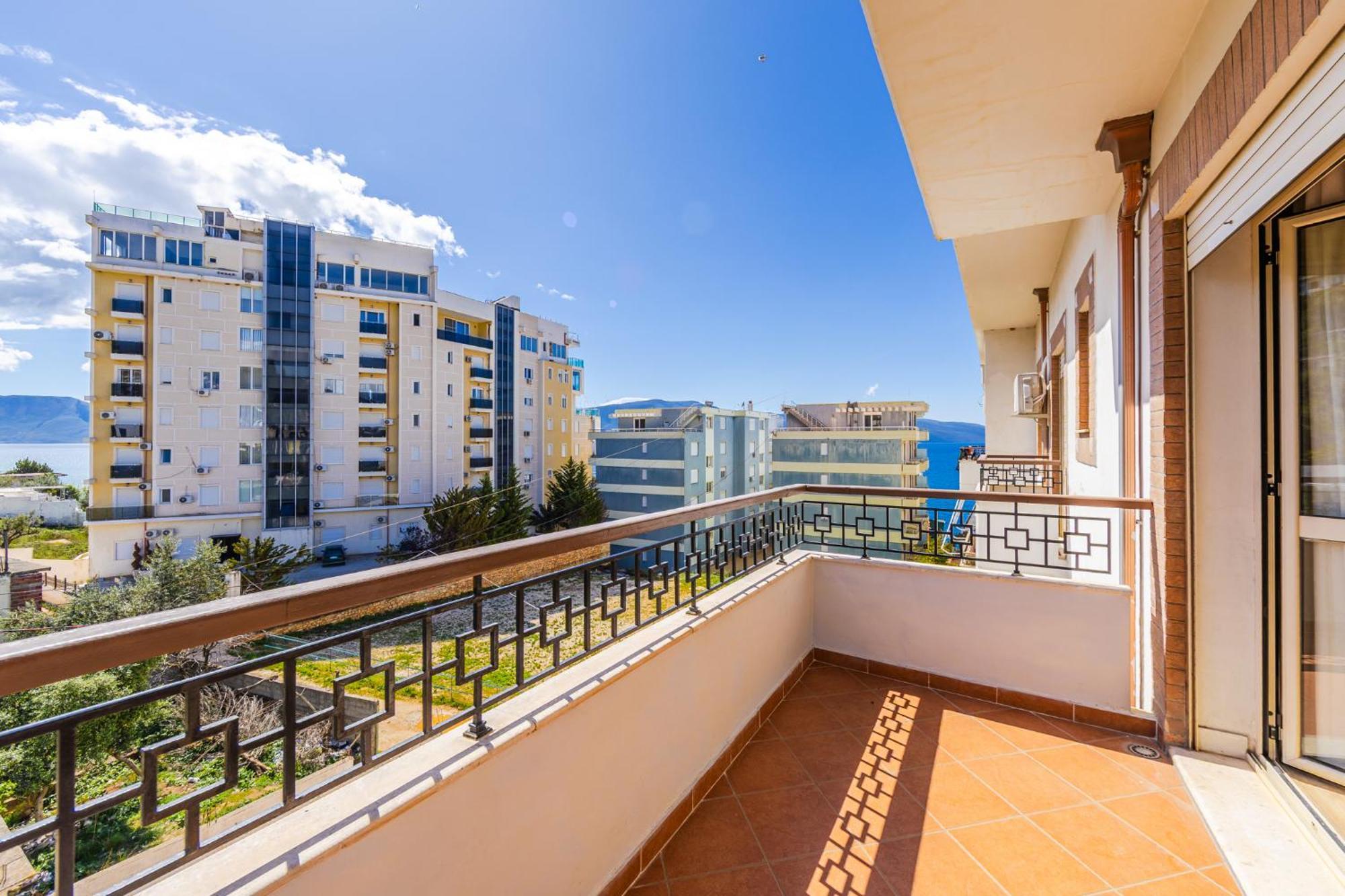 Melon Apartments Влёра Экстерьер фото
