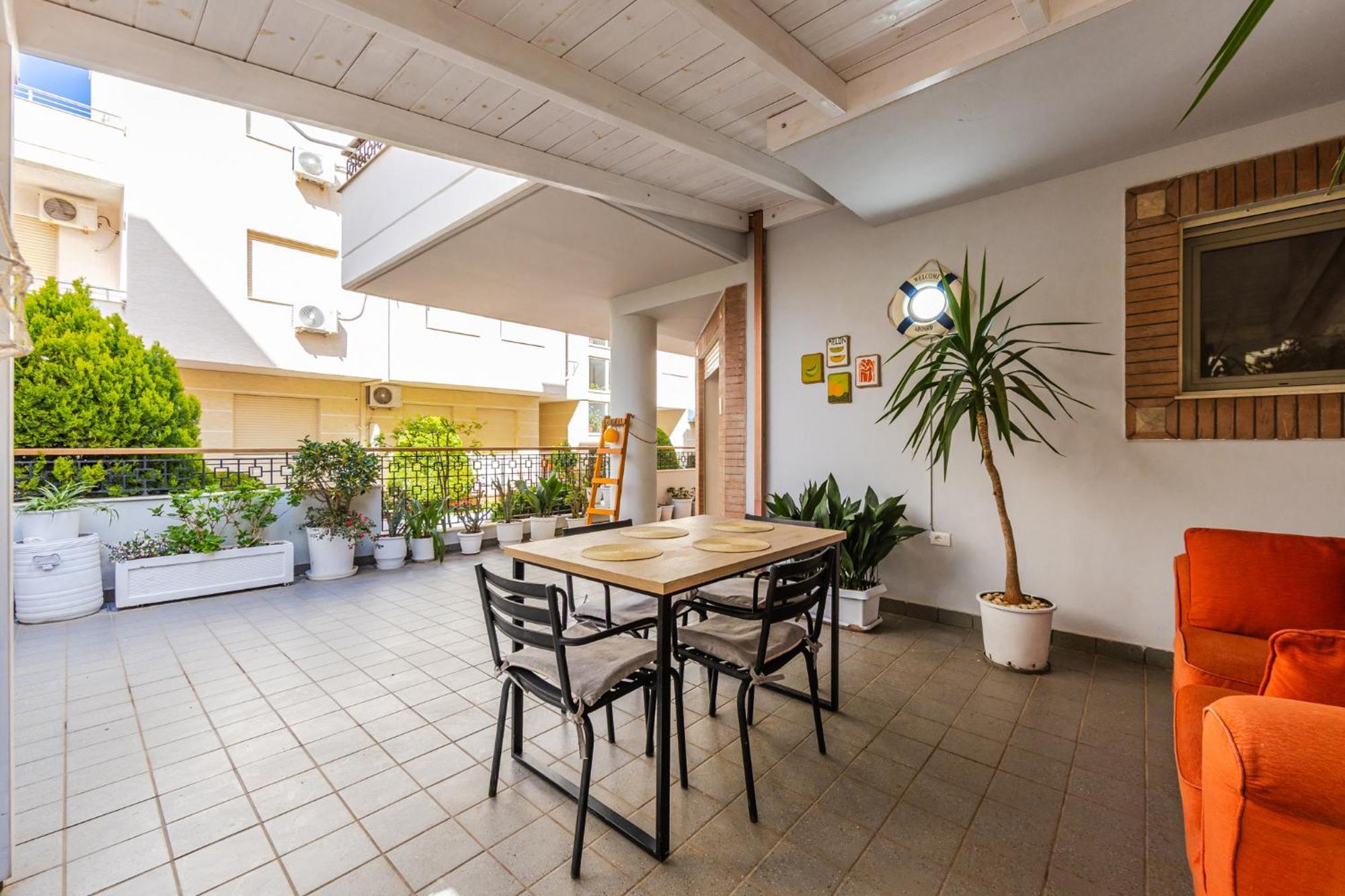 Melon Apartments Влёра Экстерьер фото